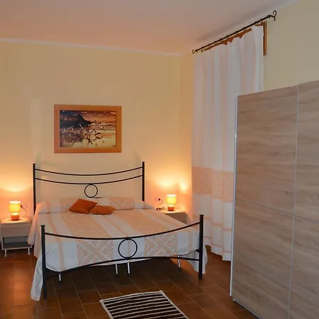 Domus De Janas 3* Sedini